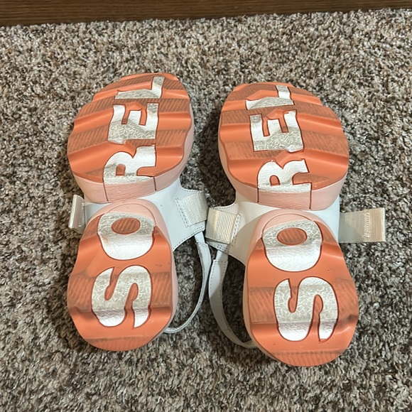 Sandals - Picture 4 of 5